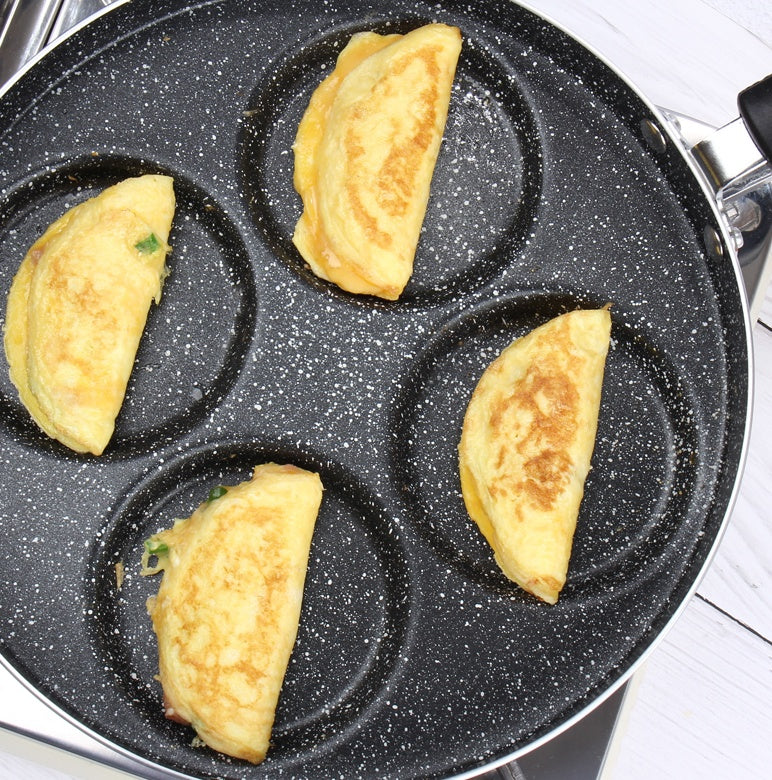 4 Cup Non Stick Egg Pancake Pan Gas Stove Cookware